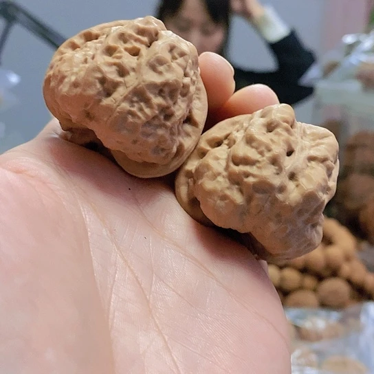 【闪购商品】把件文玩核桃40蛤蟆头