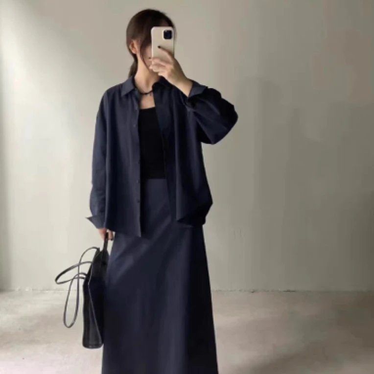 早春衬衫半身裙套装