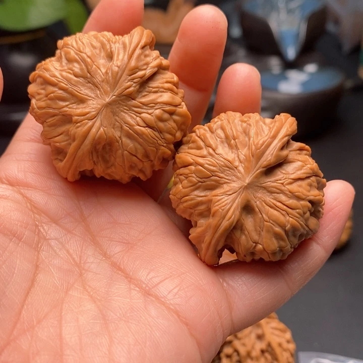 把件文玩核桃山地正磨44尺