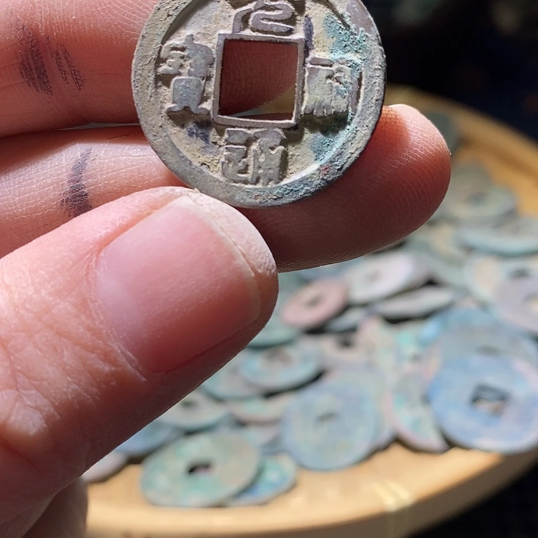 现代铜工艺品定制类钥匙扣