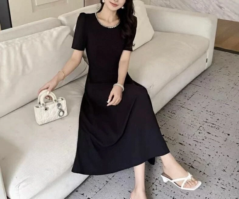 2025新款爆款修身气质百搭高级感后背蕾丝设计感连衣裙2575阳光