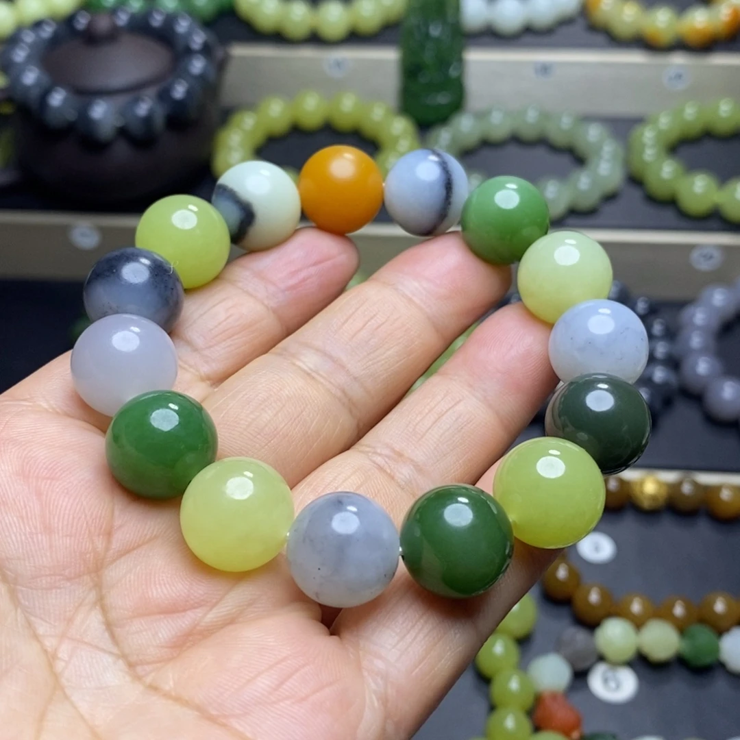 和田玉未镶嵌手串