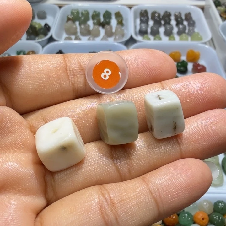 未镶嵌和田玉珠宝半成品