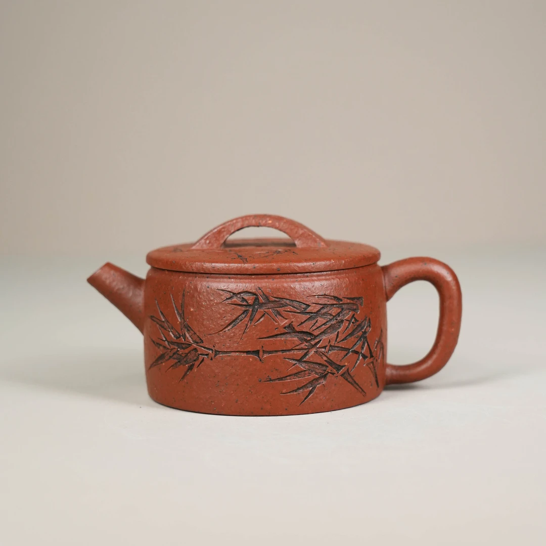 B12823 鲍玉华 汉瓦壶 粗砂老朱泥 180