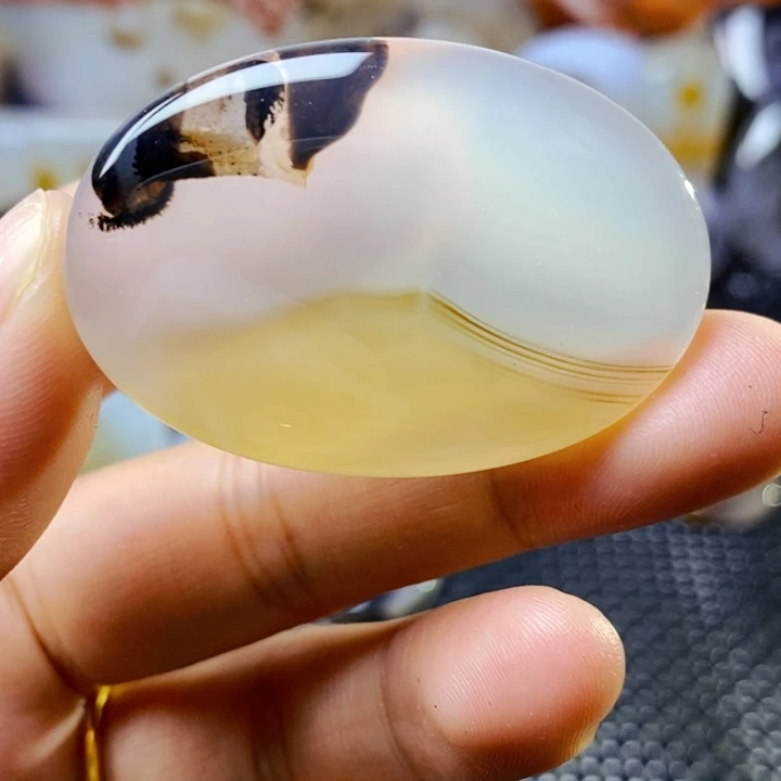 玛瑙/玉髓未镶嵌珠宝半成品