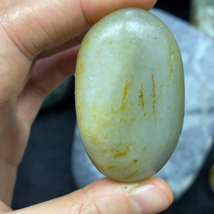 未镶嵌和田玉（糖玉）挂件