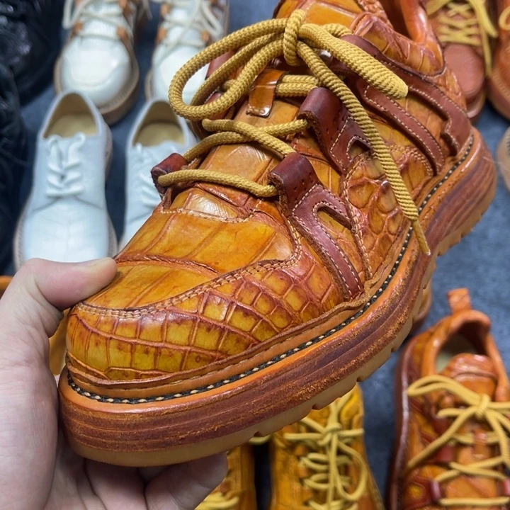 和***尘牛皮（革）金色鳄鱼金色鳄鱼