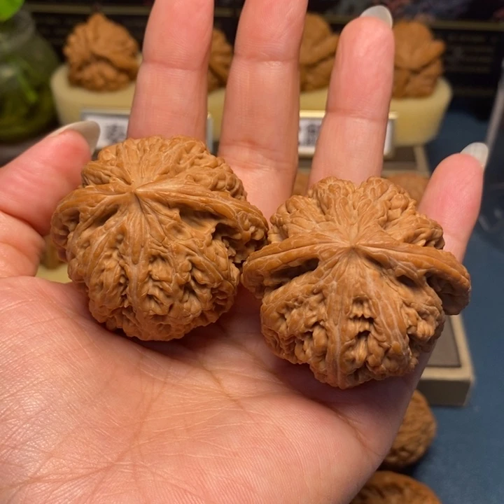【闪购商品】把件文玩核桃平谷大粗筋