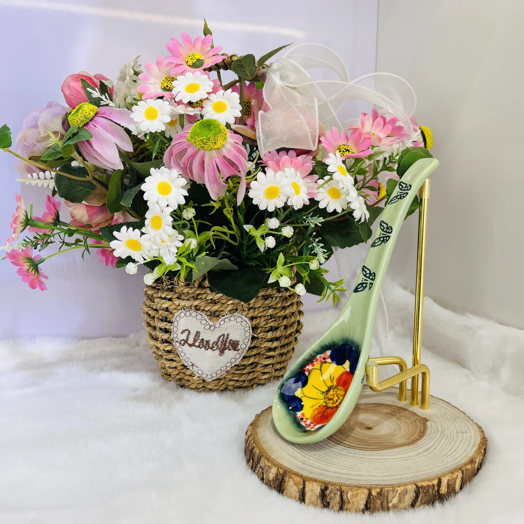 新瓷【莫妮卡中号汤勺】新疆包邮 家用陶瓷勺