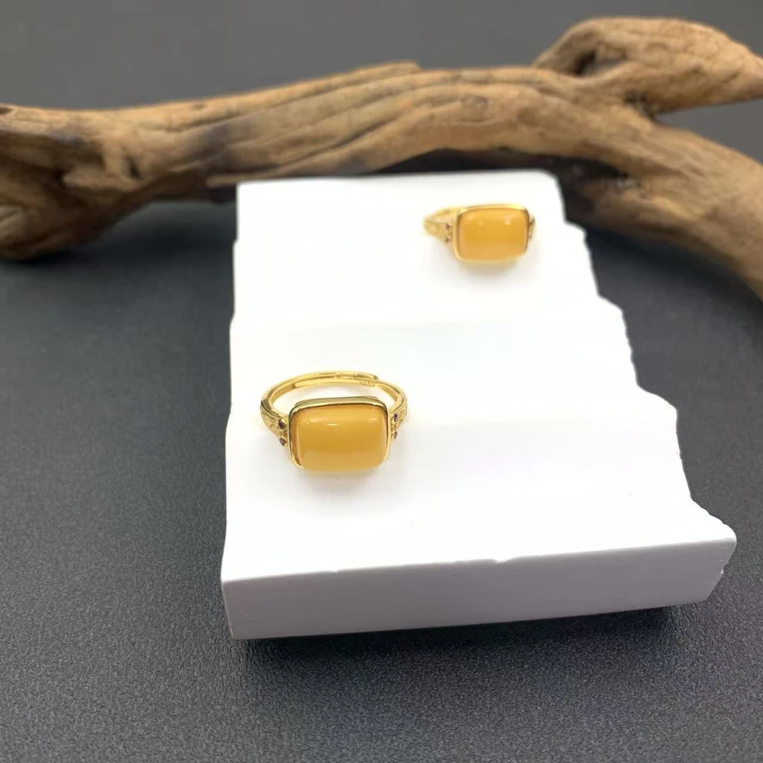 【静姐专属】蜜蜡戒指-多样性发一-251028010【尺寸约7*10mm】