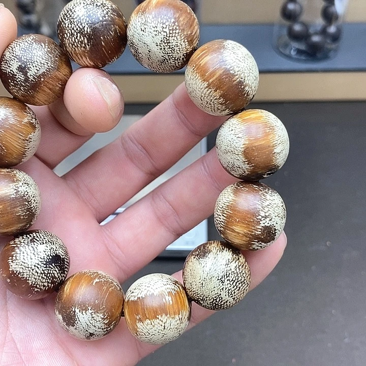 沉香沉香碎屑玉化白奇24