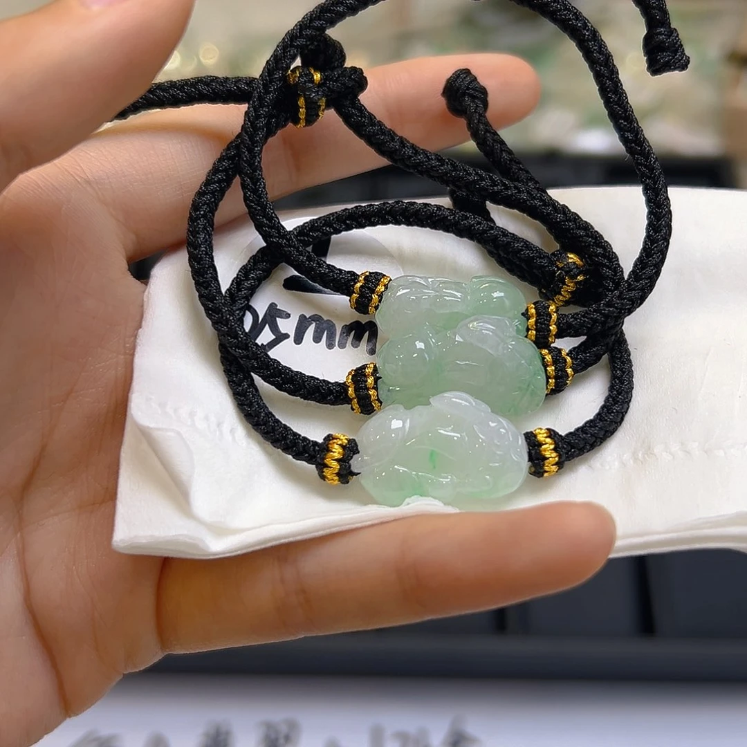 翡翠未镶嵌吊坠(不含链)多样性