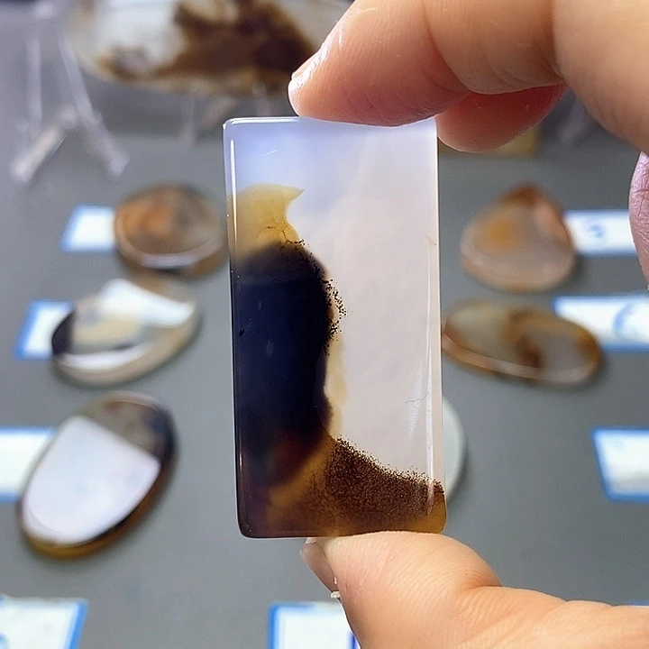 玛瑙/玉髓未镶嵌珠宝半成品