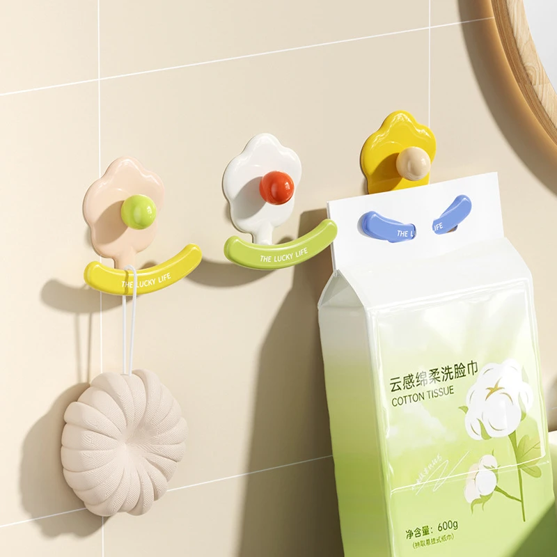 强力免打孔可爱卡通承重挂钩粘钩纸巾抽粘贴式多色萌趣墙挂装饰品