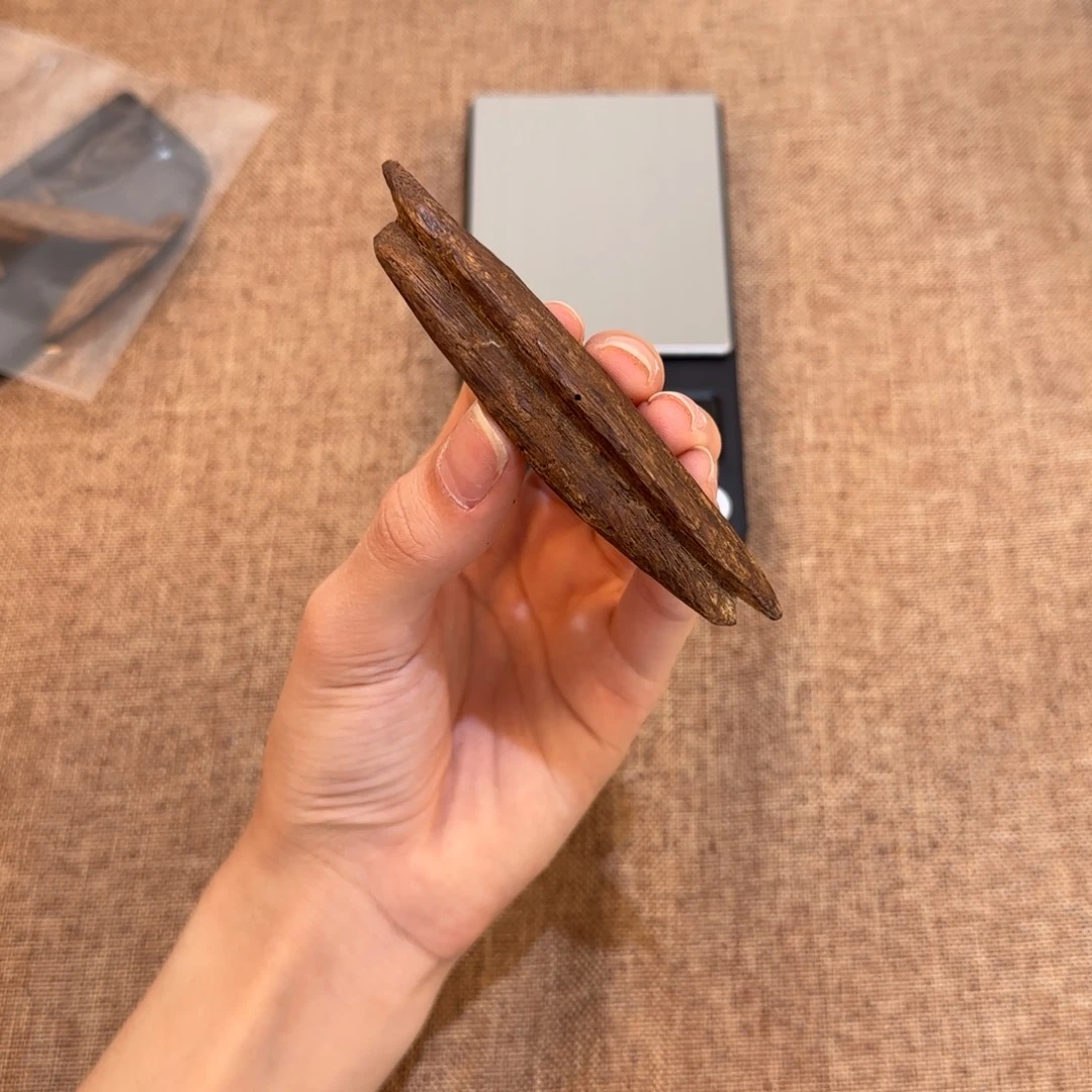 撒***撒沉香文莱土沉3.6克