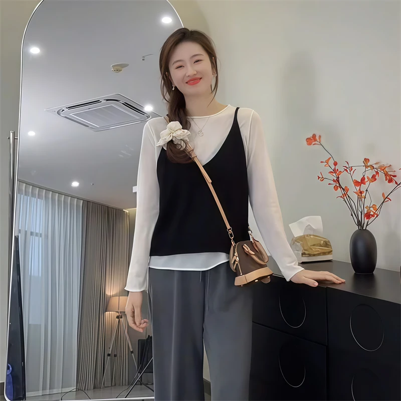 甜美春季潮流时尚套装女2025新款纯色圆领t恤个性休闲吊带两件套