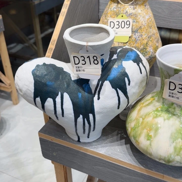 景德镇陶瓷艺术品小***?