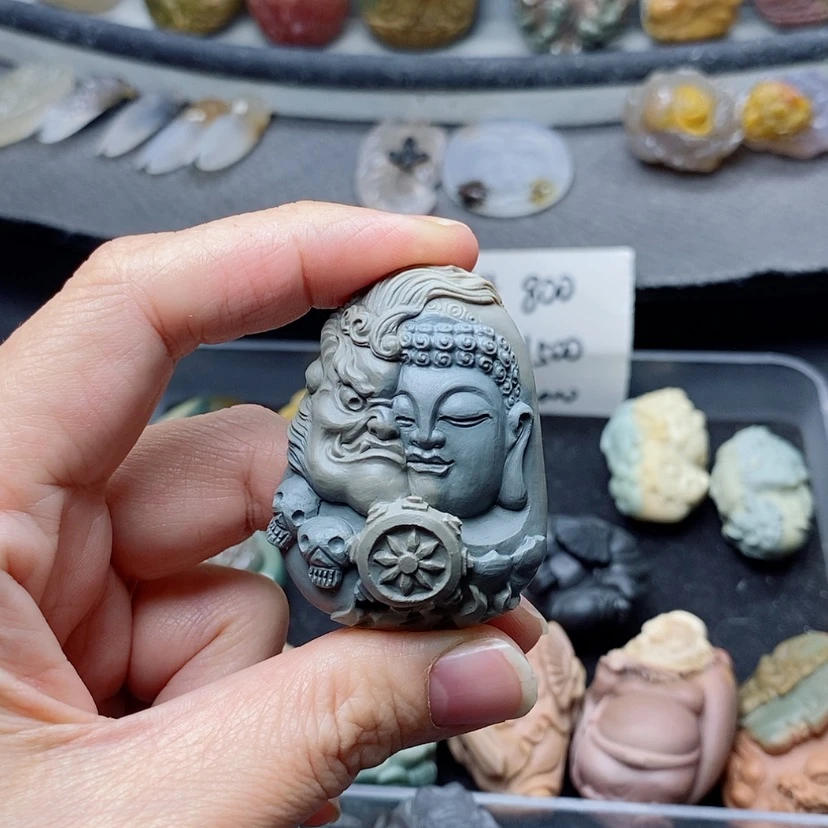 【闪购商品】定制石英质玉吊坠未镶嵌