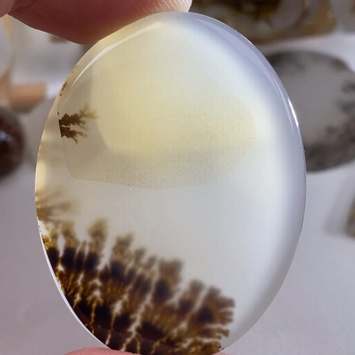 飝***玛瑙/玉髓未镶嵌珠宝奇石