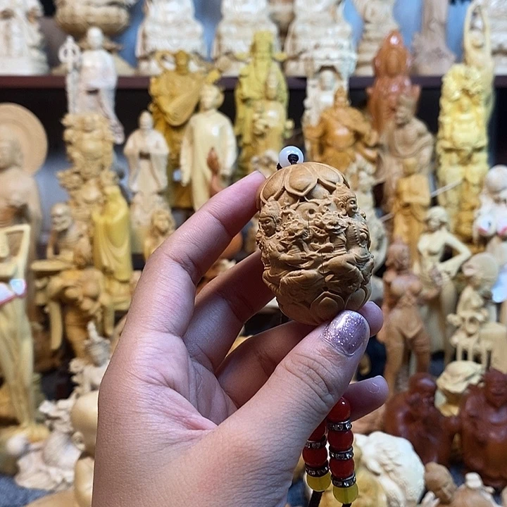 黄杨木黄杨小叶瑕疵把件