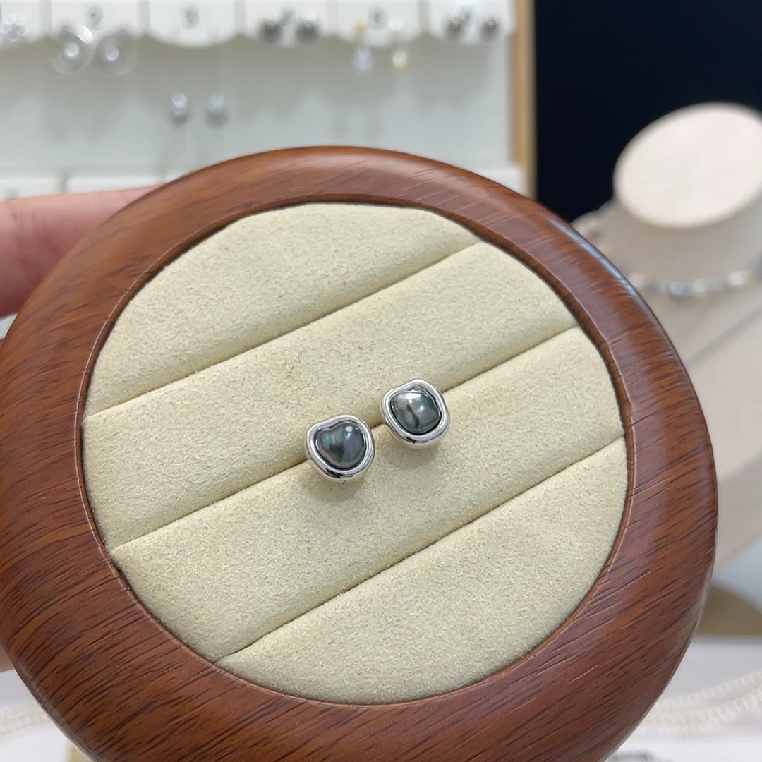 银S925镶嵌海水珍珠耳饰