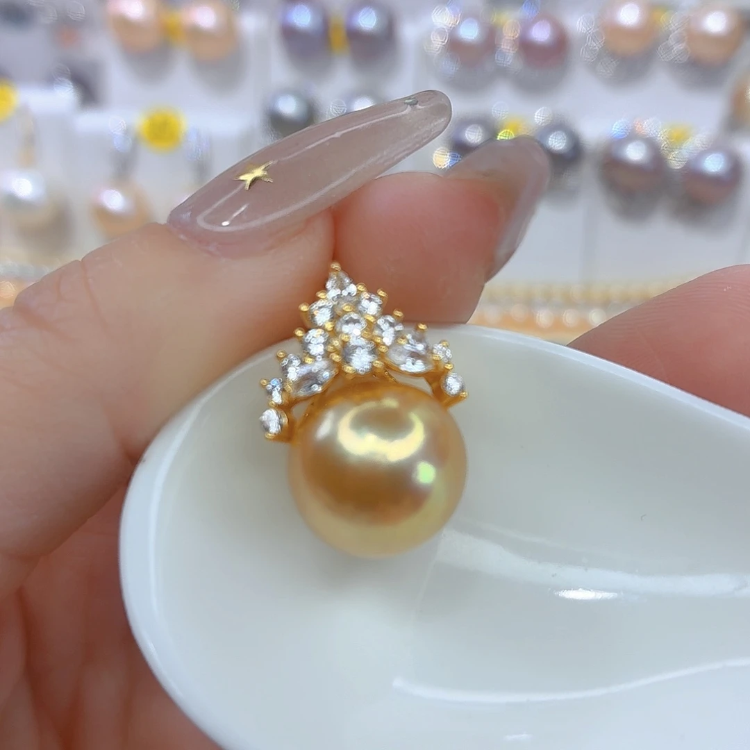 淡水珍珠合金颈饰