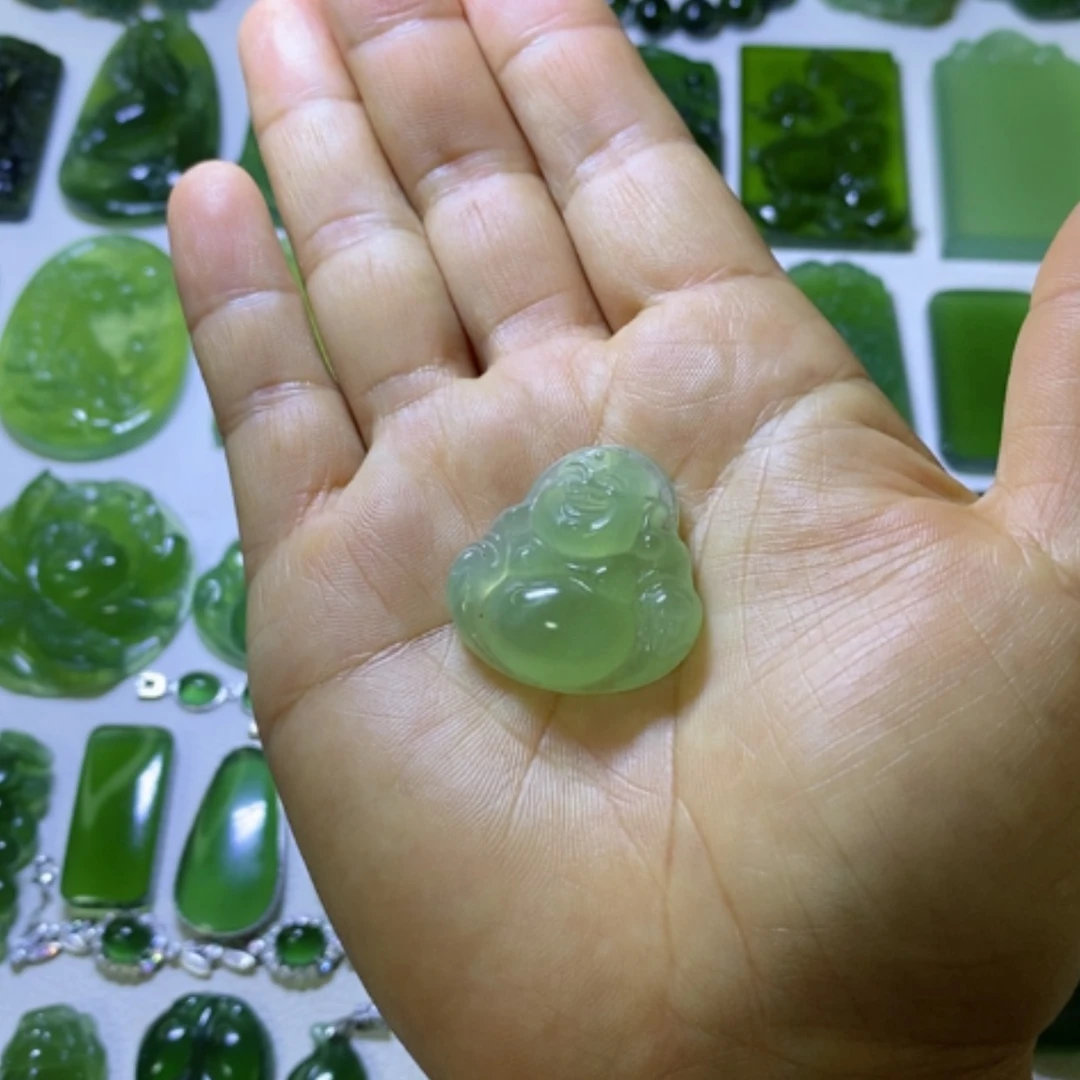 【闪购商品】未镶嵌蛇纹石玉颈饰