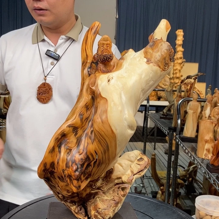 柏木（崖柏）随型摆件