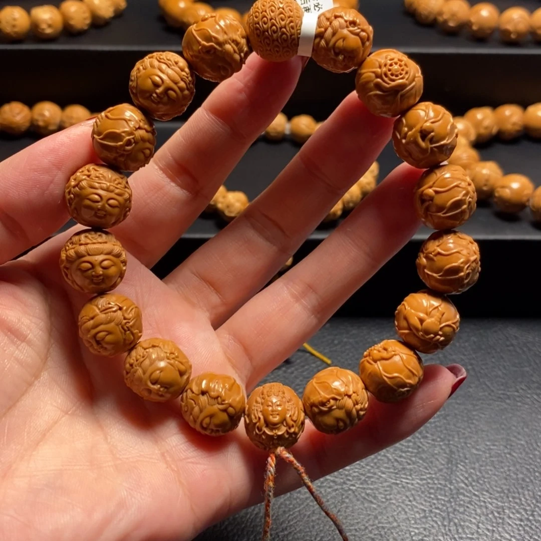 猴头核桃手串行****Q荷花观音1.4孤品