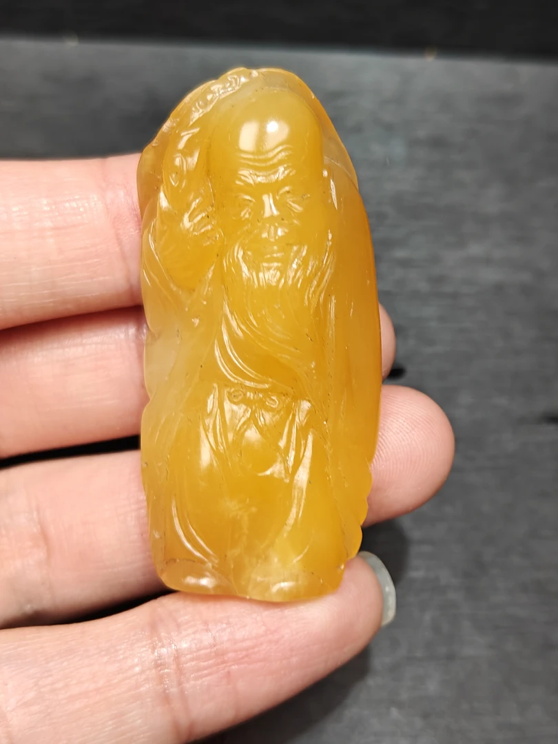 老物寿星摆件手玩，田味十足品质好。非常的干净细腻，可做手玩挂件