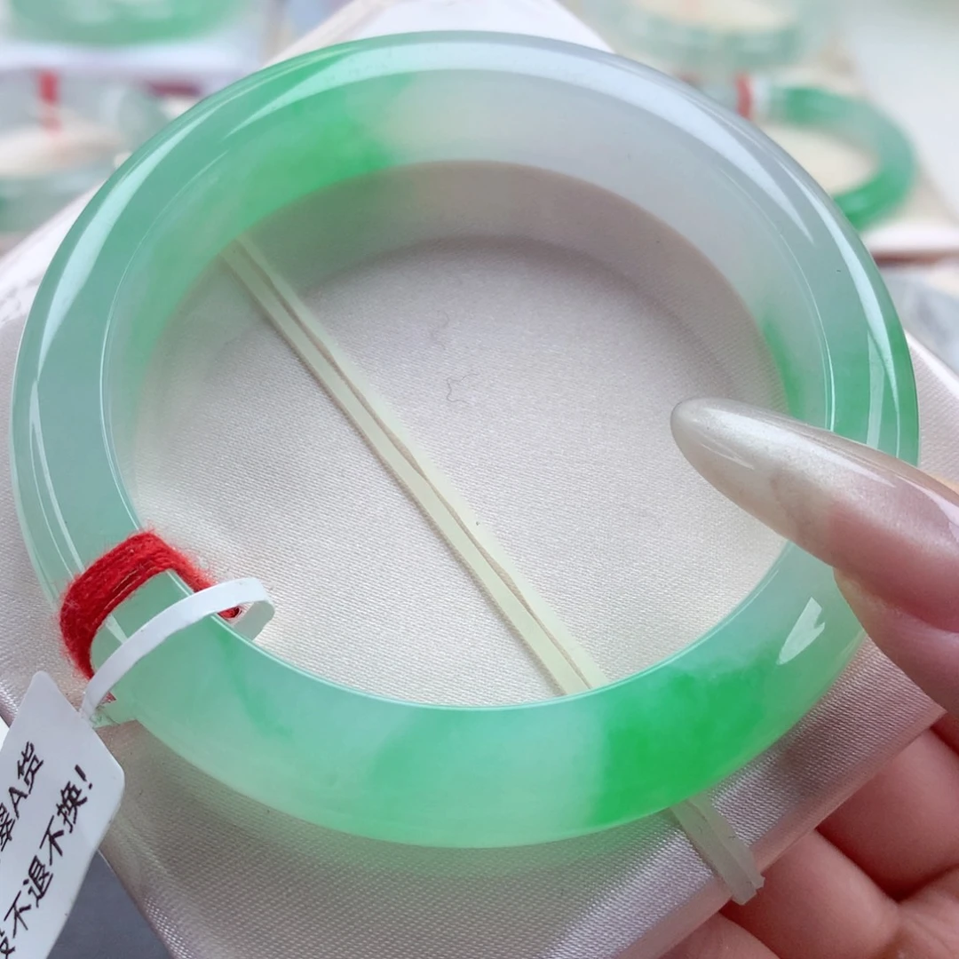 未镶嵌手镯翡翠9903绿意盎然色货天花板