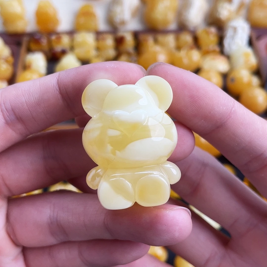 琥珀未镶嵌珠宝奇石