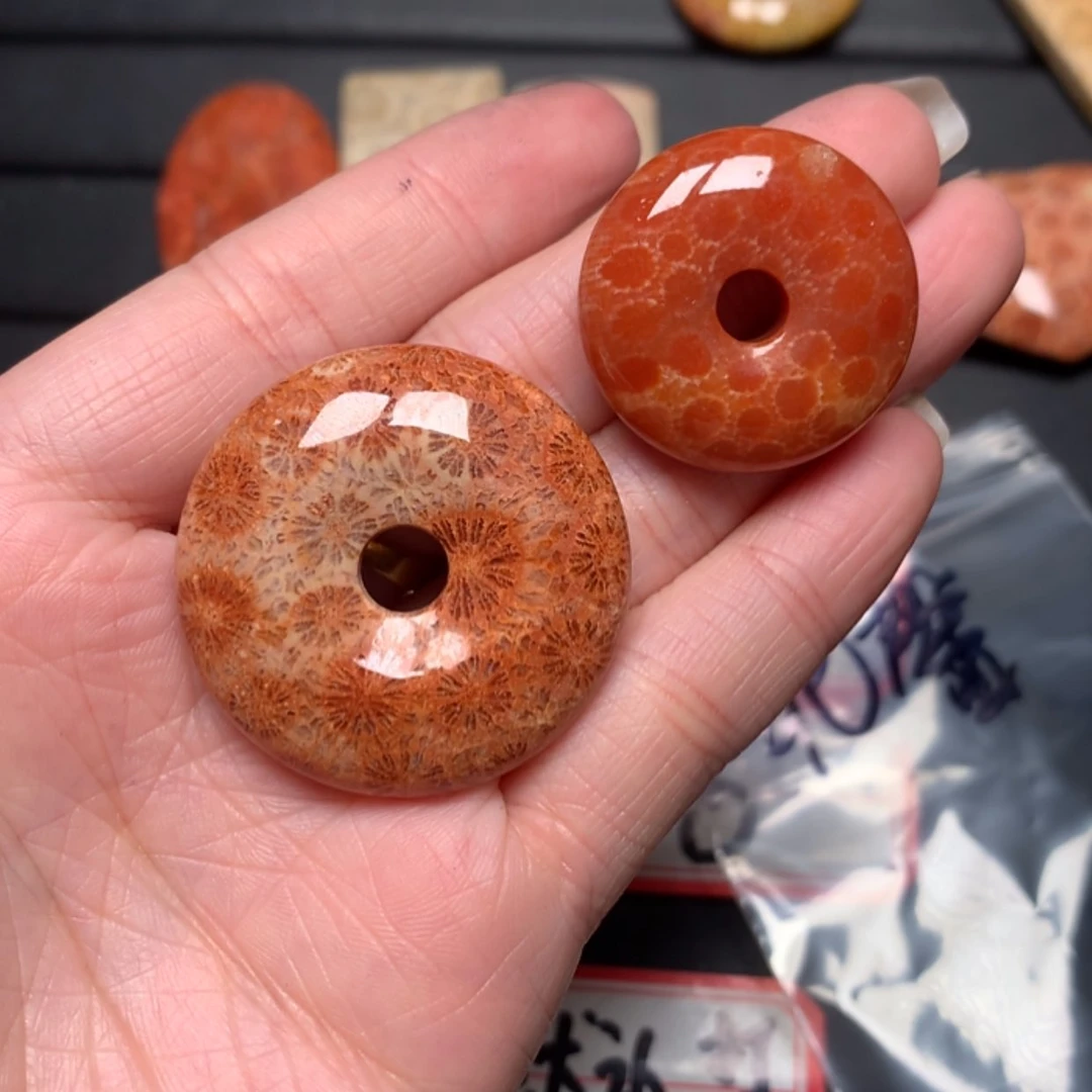 【闪购商品】硅化玉颈饰未镶嵌北*