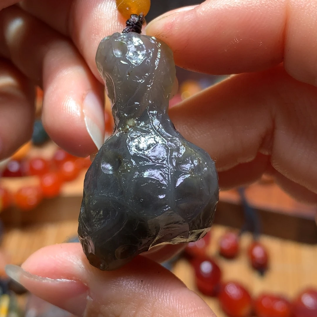 未镶嵌玛瑙/玉髓珠宝半成品