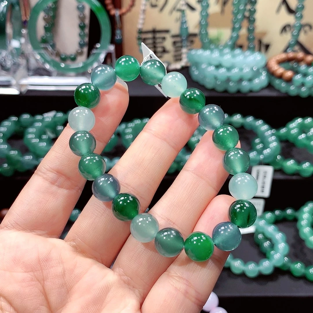 古***尔翡翠未镶嵌手链卡9.8