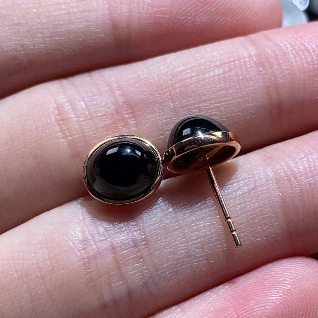 18K金镶嵌翡翠耳饰