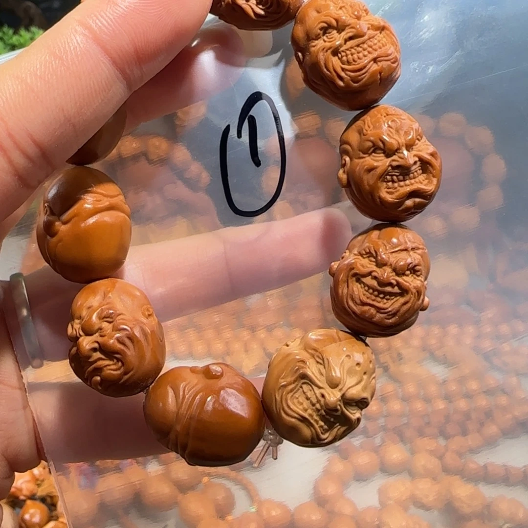 主***任橄榄核手串/手链福利待遇