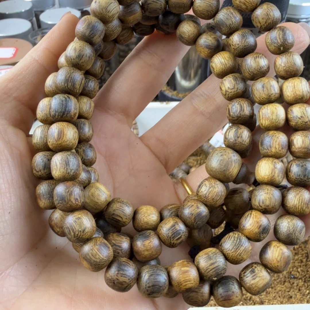 沉香沉香碎屑m****e奇楠沉香老乌身老型卡八31.5克