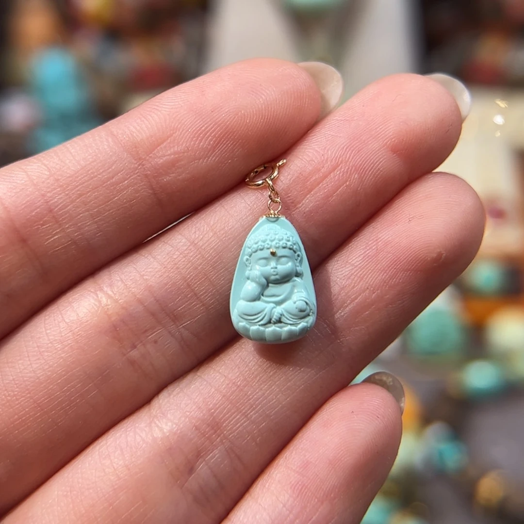 【闪购商品】18K金镶嵌绿松石嘟嘟嘴宝宝佛小滴流