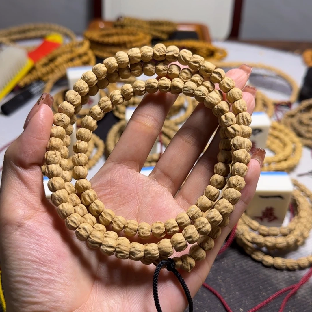 柏香籽/百香籽吊坠