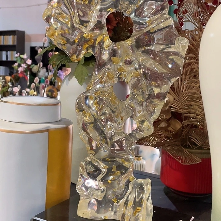 陶瓷花瓶，茶杯茶具。