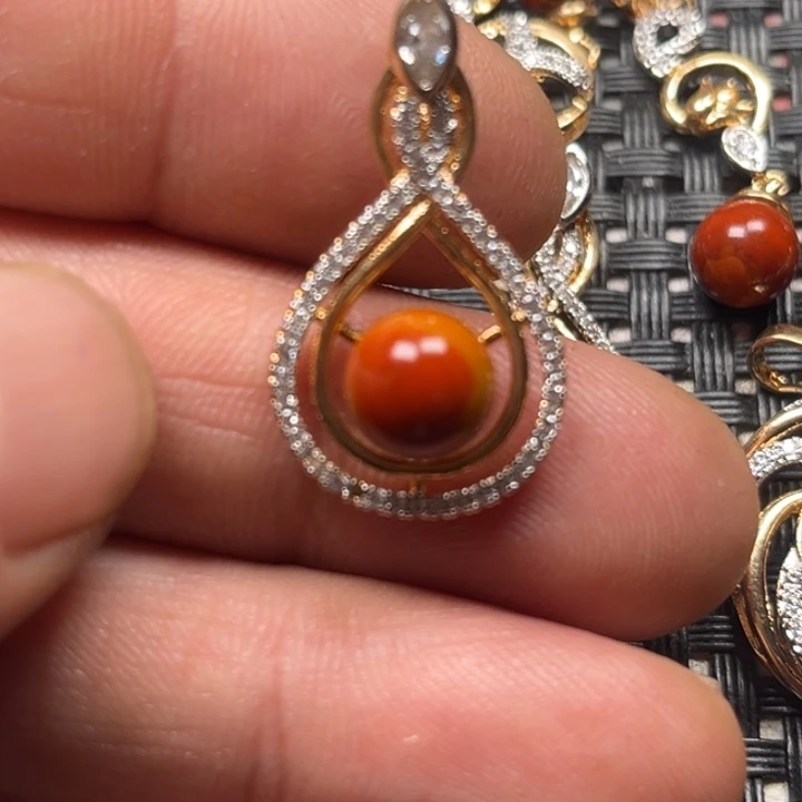 未镶嵌颈饰玛瑙/玉髓7**衣