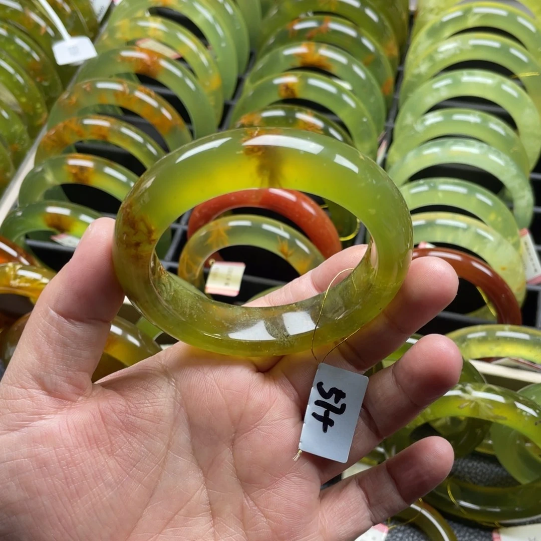 未镶嵌蛇纹石玉手镯有裂手镯特价不退不换