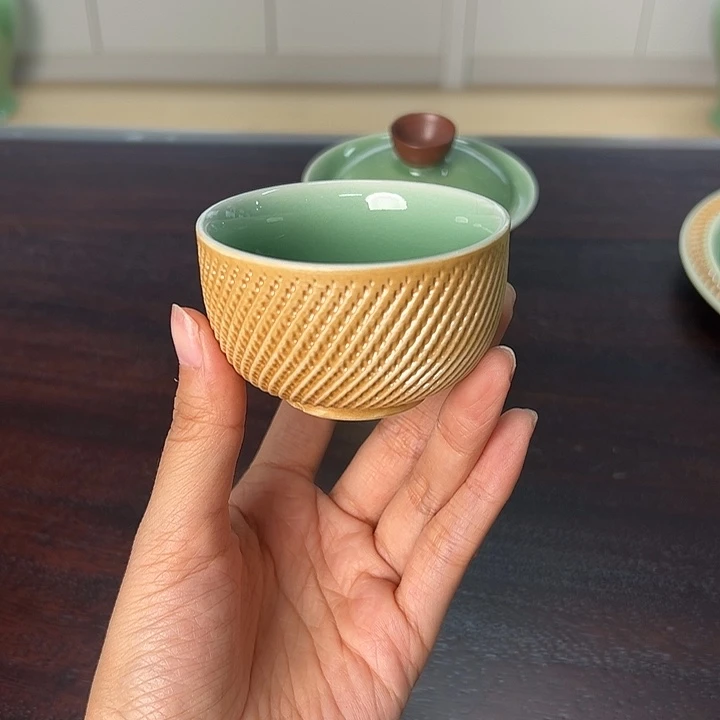 龙泉云间青瓷小米茶器