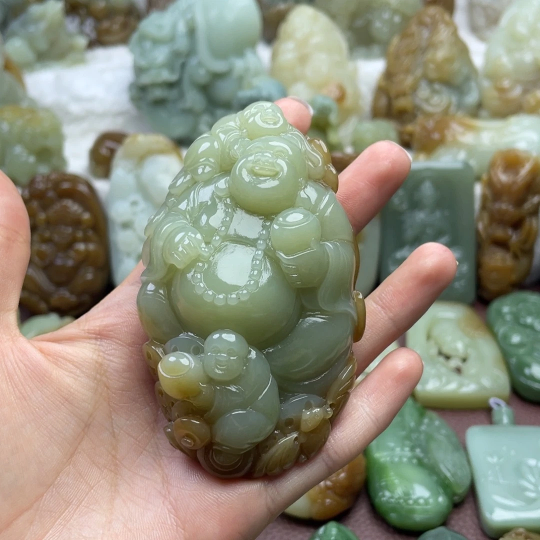 和田玉未镶嵌颈饰