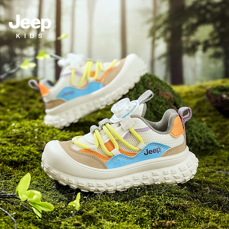 Jeep儿童款春季透气网面时尚厚底防滑中大童百搭运动鞋