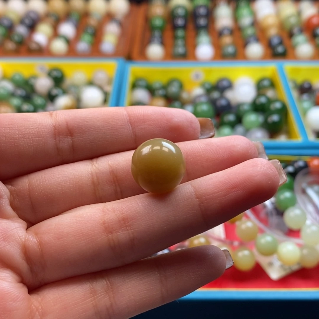 和田玉未镶嵌珠宝奇石福利黄糖单珠z14（有棉