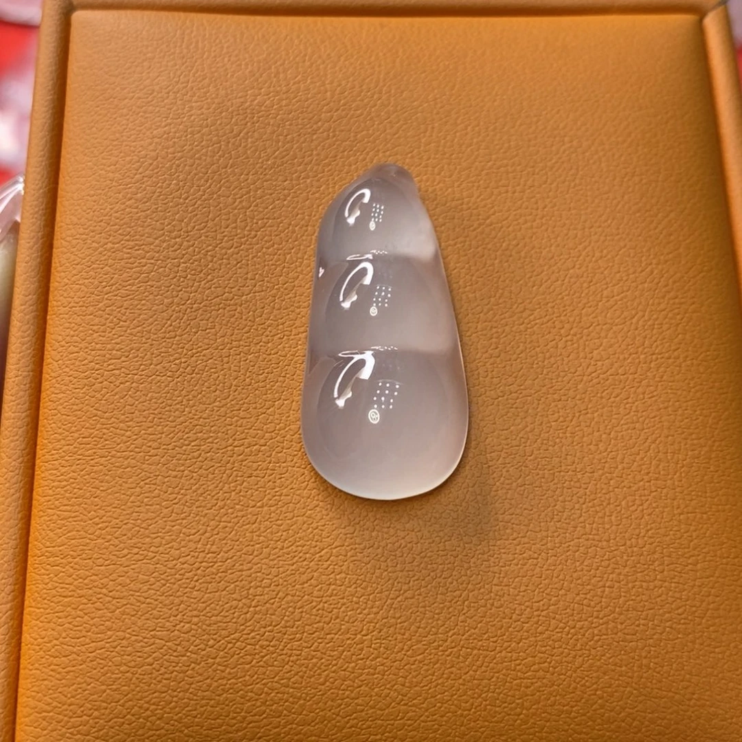 石英质玉未镶嵌吊坠