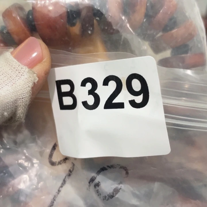 有***缘瓷片直播间火爆热卖