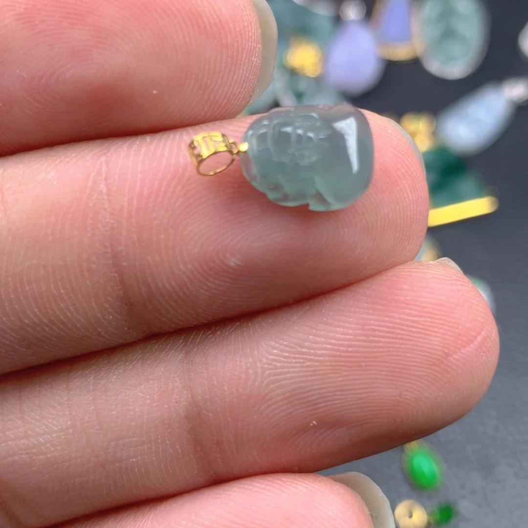 【闪购商品】翡翠18K金镶嵌颈饰翡翠